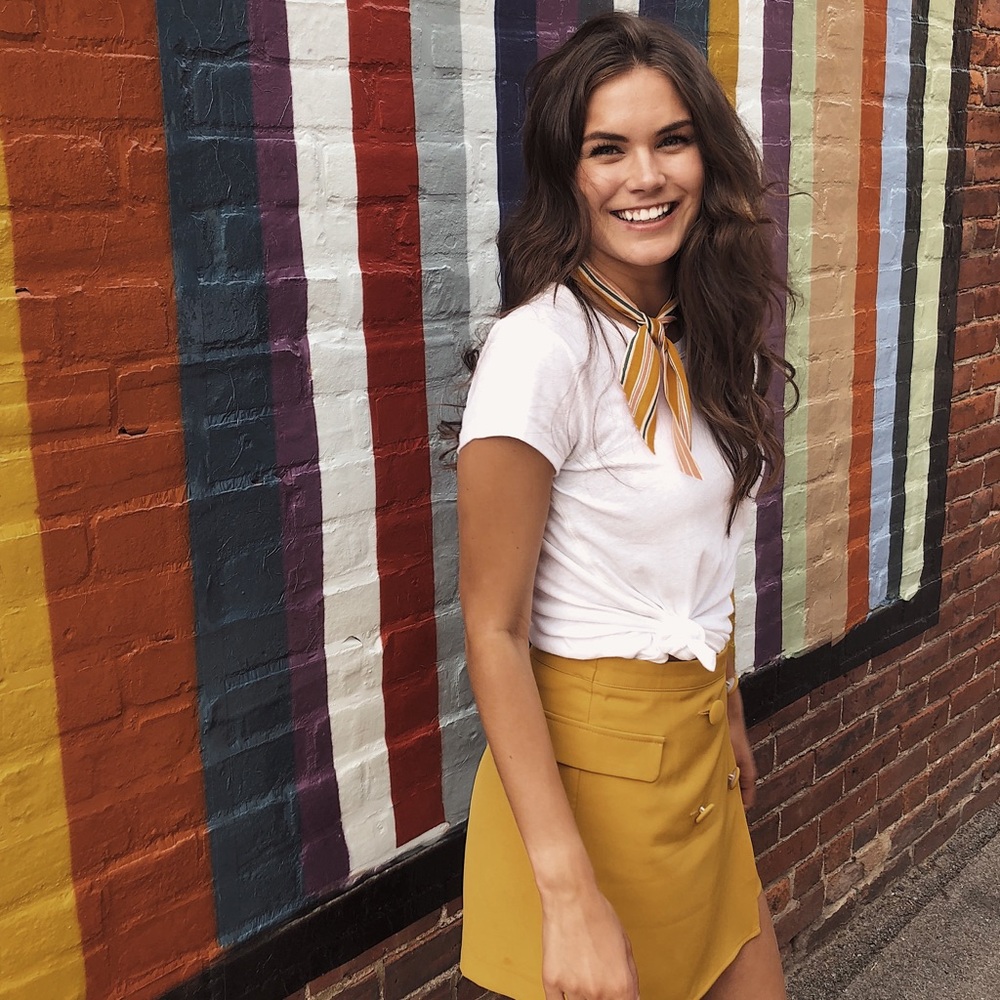 Meet your Posher, Sierra